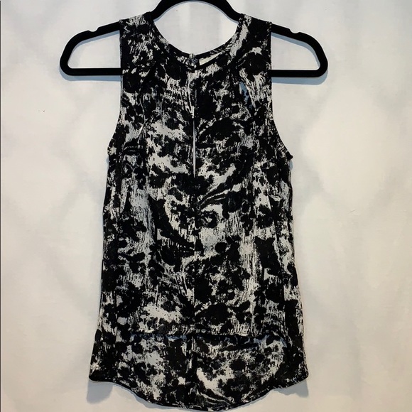 silence + noise Tops - Silence and Noise Sleeveless Blouse